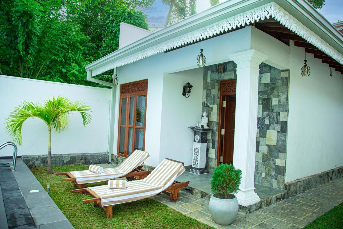 Superresidence *
